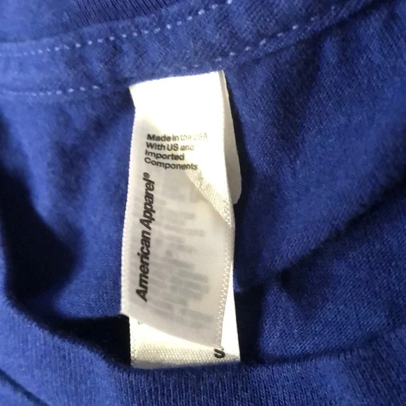 Maroon 5 Concert Tee Shirt - Picture 3 of 6